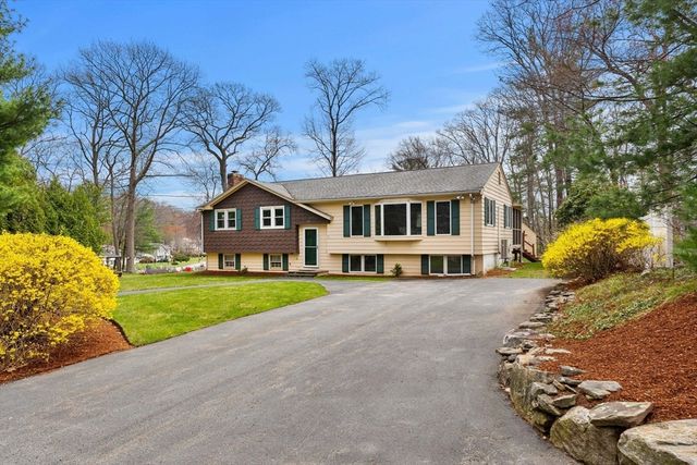 37 Tower Farm Road, Billerica, MA 01821