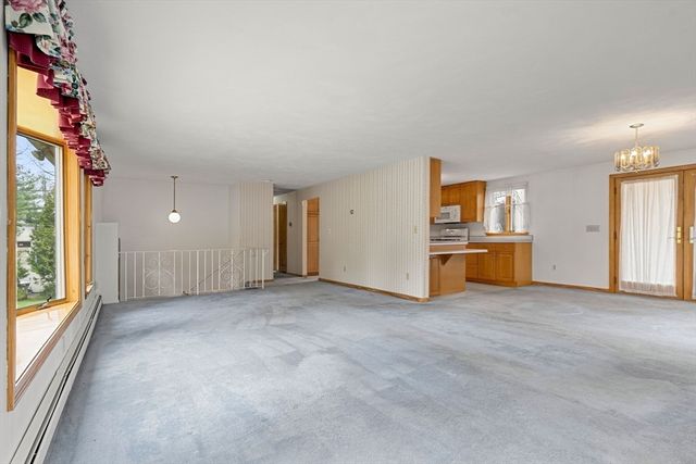 37 Tower Farm Road, Billerica, MA 01821