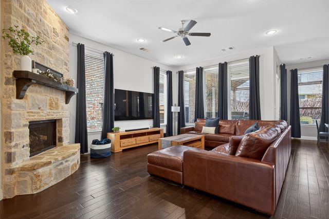 1010 Longhill Way, Forney, TX 75126