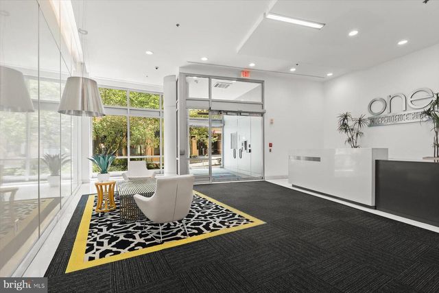 6506 AMERICA BLVD #211, Hyattsville, MD 20782