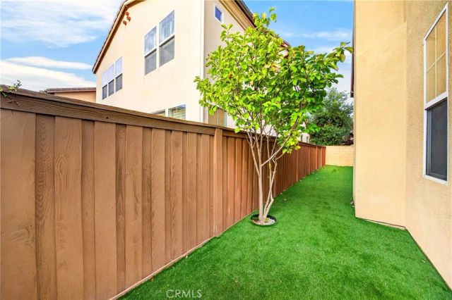 523 S Primrose, La Habra, CA 90631