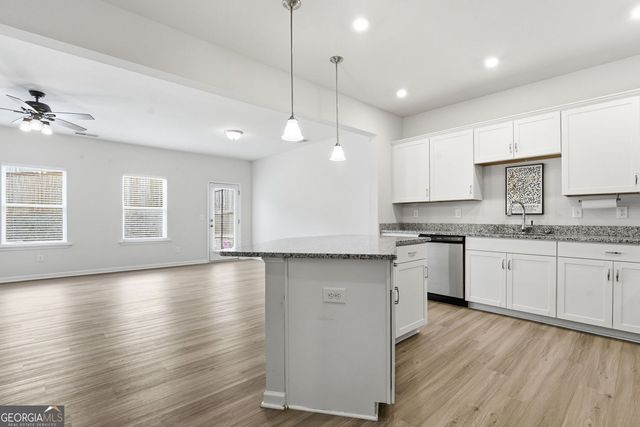 144 Sawgrass Drive, Ball Ground, GA 30107