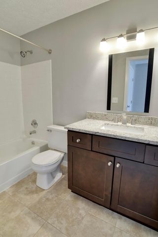 14 Woodland Hills Drive, 5, Southgate, KY 41071