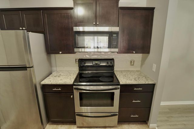 14 Woodland Hills Drive, 5, Southgate, KY 41071