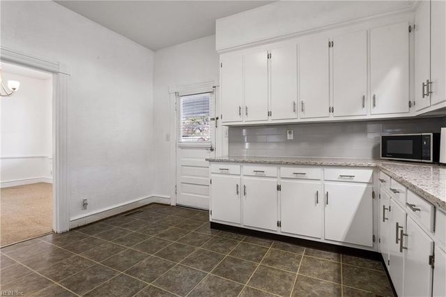 121 Old Railway RD, Yorktown, VA 23692