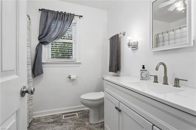 121 Old Railway RD, Yorktown, VA 23692