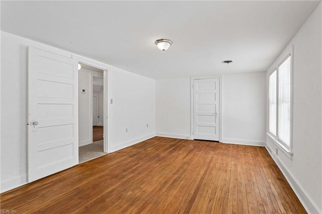 121 Old Railway RD, Yorktown, VA 23692