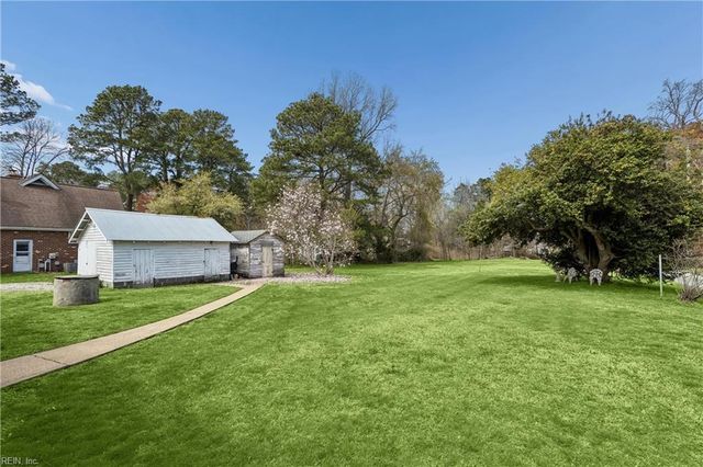 121 Old Railway RD, Yorktown, VA 23692