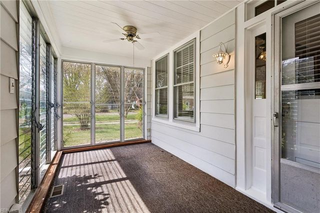 121 Old Railway RD, Yorktown, VA 23692