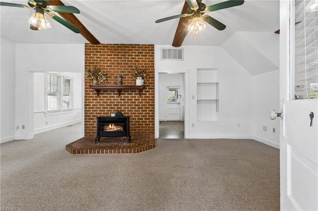 121 Old Railway RD, Yorktown, VA 23692