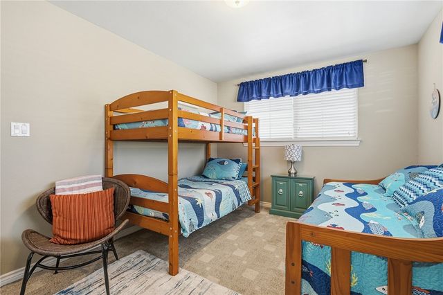 908 S Live Oak St, Rockport, TX 78382