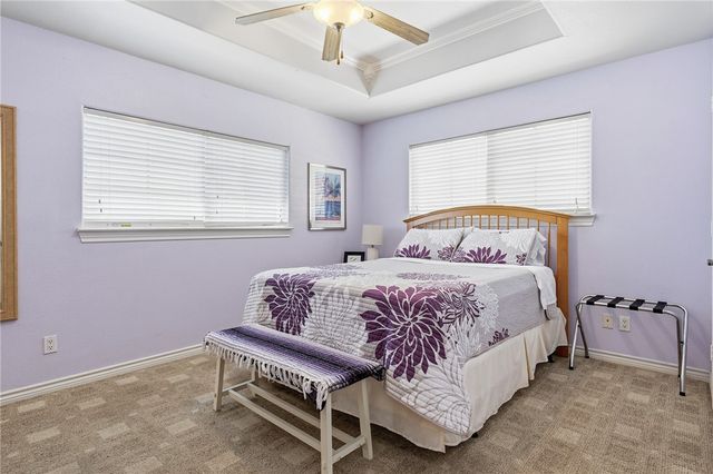 908 S Live Oak St, Rockport, TX 78382