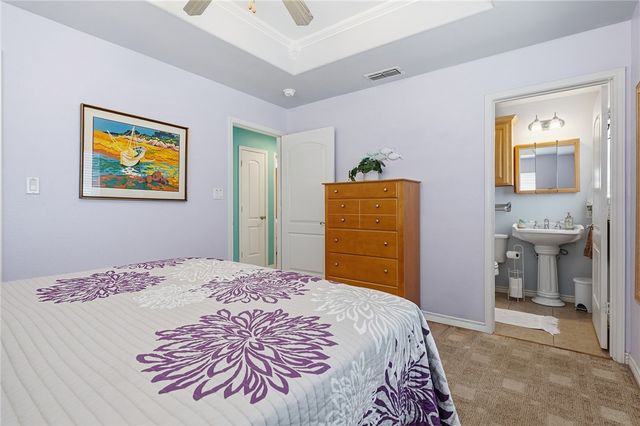 908 S Live Oak St, Rockport, TX 78382