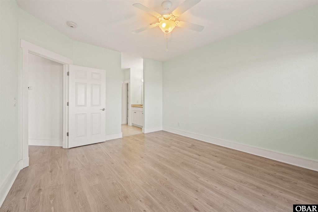 Image 16 of property listing at 100 Mercedes Ct Unit C, Grandy, NC 27939