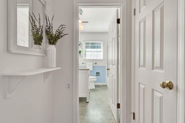 14 Lynnolen Lane, Chattanooga, TN 37415