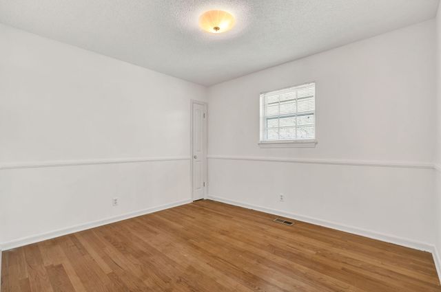 14 Lynnolen Lane, Chattanooga, TN 37415