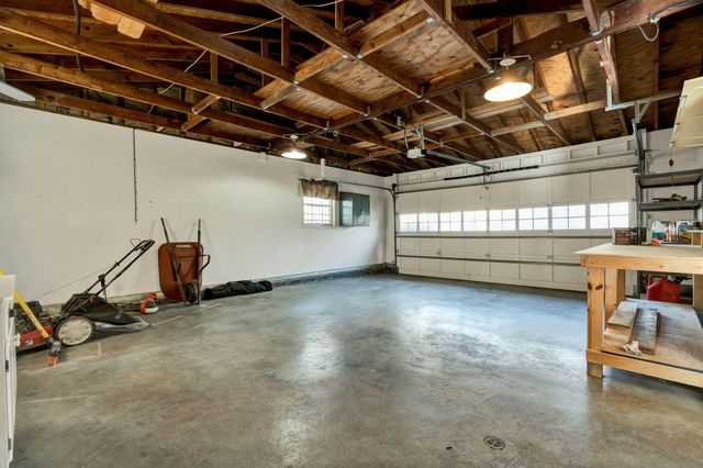 14 Lynnolen Lane, Chattanooga, TN 37415