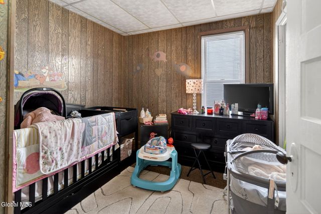 44 Elm Street, Schenectady, NY 12304