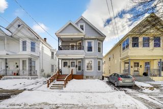 44 Elm Street, Schenectady, NY 12304