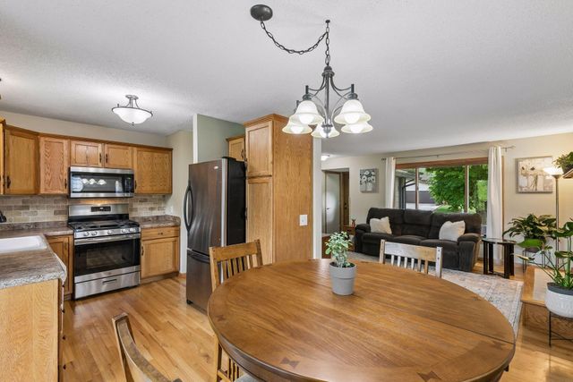 4738 W Wind Trail, Eagan, MN 55122