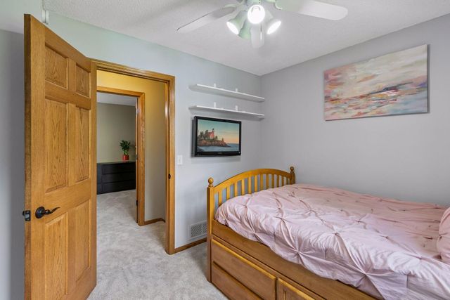 4738 W Wind Trail, Eagan, MN 55122