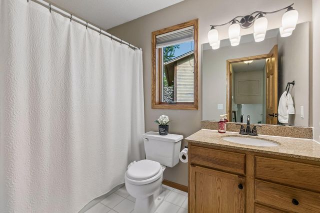 4738 W Wind Trail, Eagan, MN 55122