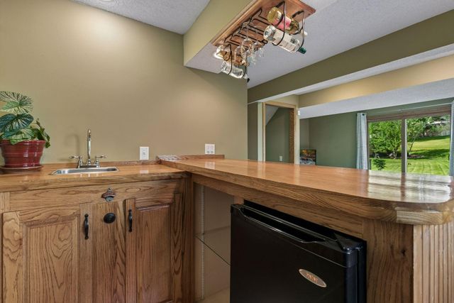 4738 W Wind Trail, Eagan, MN 55122