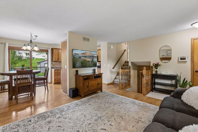 4738 W Wind Trail, Eagan, MN 55122