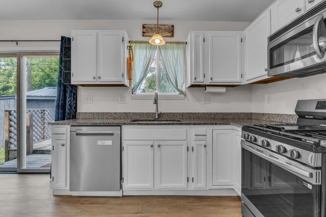 26870 Norfolk Street, Inkster, MI 48141