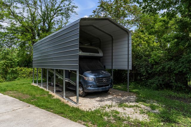 26870 Norfolk Street, Inkster, MI 48141