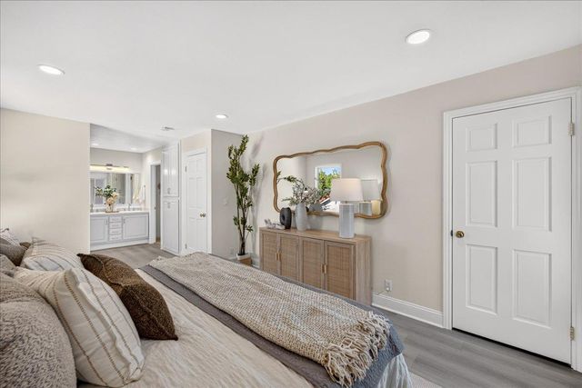 8130 Park Villa Circle, Cupertino, CA 95014