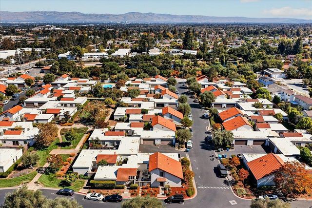 8130 Park Villa Circle, Cupertino, CA 95014