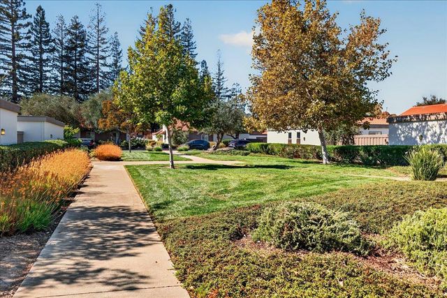 8130 Park Villa Circle, Cupertino, CA 95014
