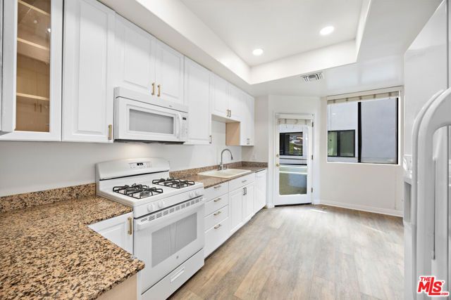 9836 Vidor Drive 1B, Los Angeles, CA 90035