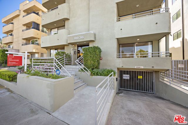 9836 Vidor Drive 1B, Los Angeles, CA 90035