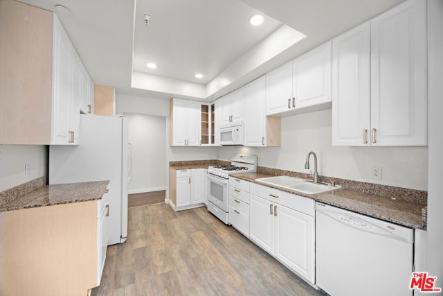 9836 Vidor Drive 1B, Los Angeles, CA 90035