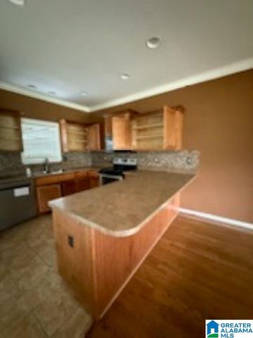 30 MONTE TIERRA TRAIL, Alabaster, AL 35007