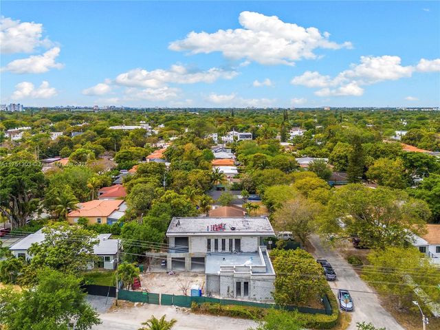 300 NE 48th St, Miami, FL 33137