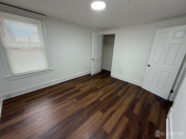 27 Serviss Avenue, East Brunswick, NJ 08816