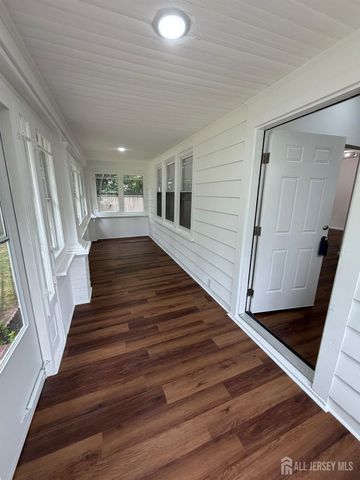 27 Serviss Avenue, East Brunswick, NJ 08816