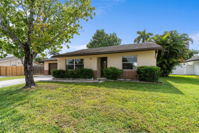 1132 Concert Way, Royal Palm Beach, FL 33411