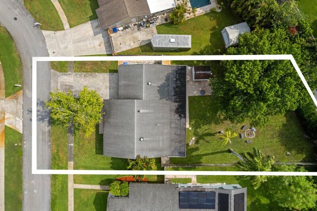 1132 Concert Way, Royal Palm Beach, FL 33411