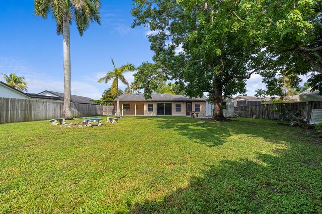 1132 Concert Way, Royal Palm Beach, FL 33411