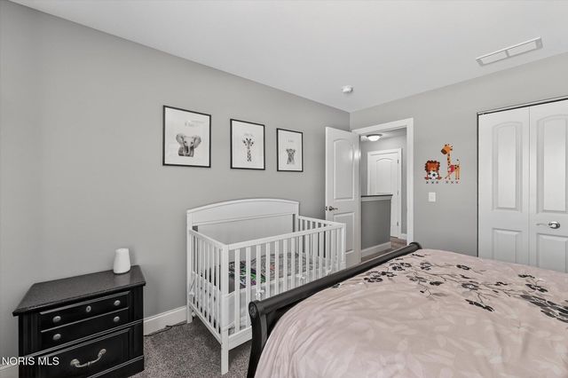 164 Hidden Village Lane, Holland, OH 43528