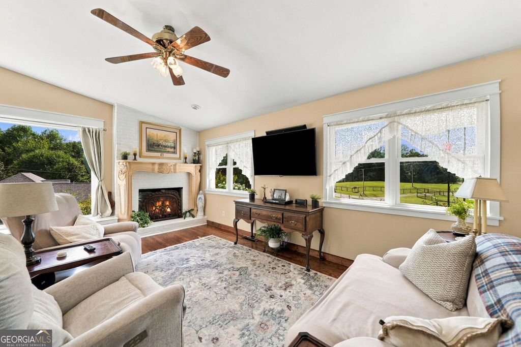 142 Collett Drive, Canton, GA 30115 — photo 5