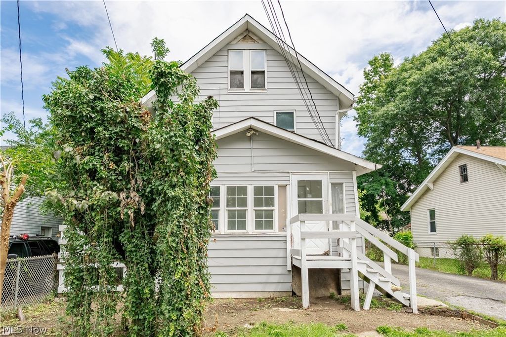 757 Baird Street, Akron, OH 44306