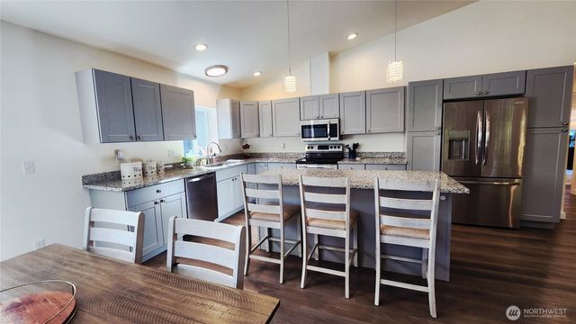 371 Centaurus Avenue SW, Ocean Shores, WA 98569