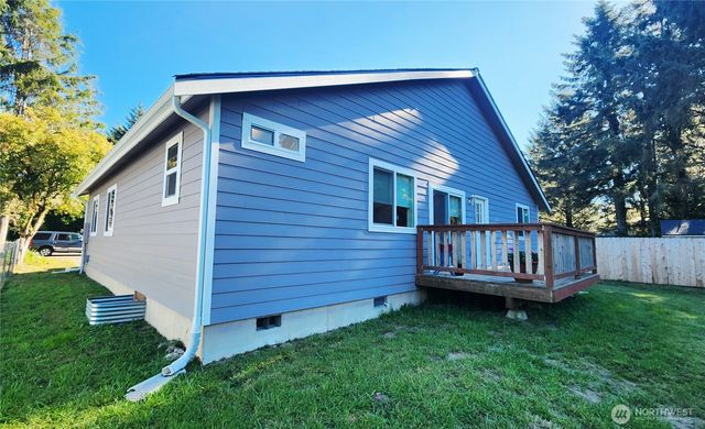 371 Centaurus Avenue SW, Ocean Shores, WA 98569
