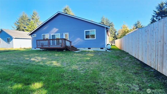 371 Centaurus Avenue SW, Ocean Shores, WA 98569