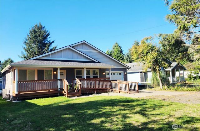 371 Centaurus Avenue SW, Ocean Shores, WA 98569